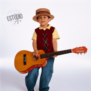 Aulas de Instrumentos e Formação Musical